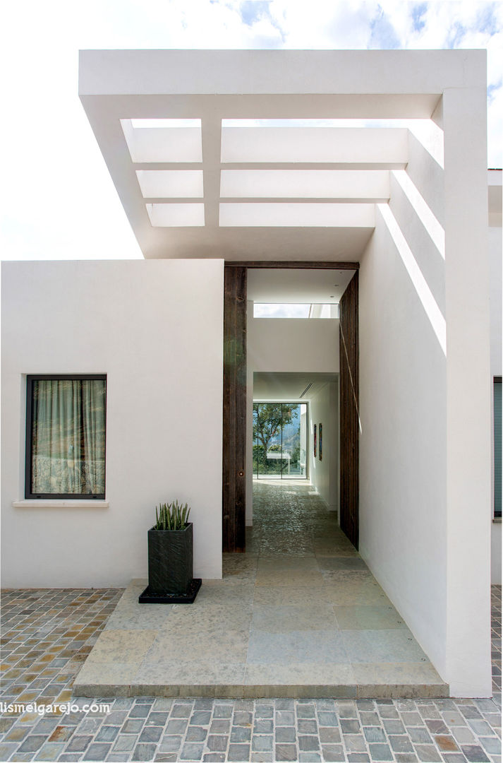 Zagaleta G31, Lis Melgarejo Arquitectura Lis Melgarejo Arquitectura Rumah Modern