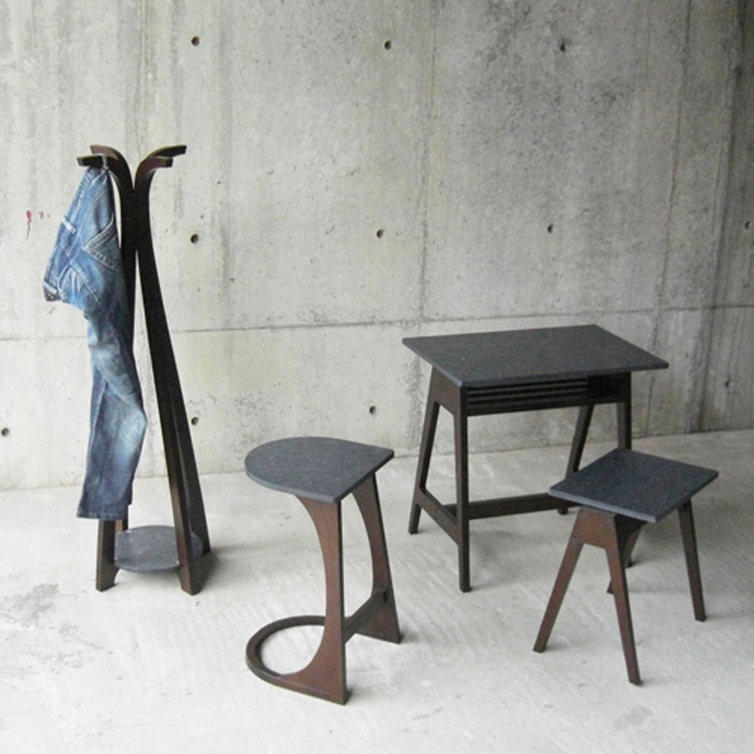 DENIM - Side Table, abode Co., Ltd. abode Co., Ltd. Salas de estar minimalistas Bancadas e bandejas