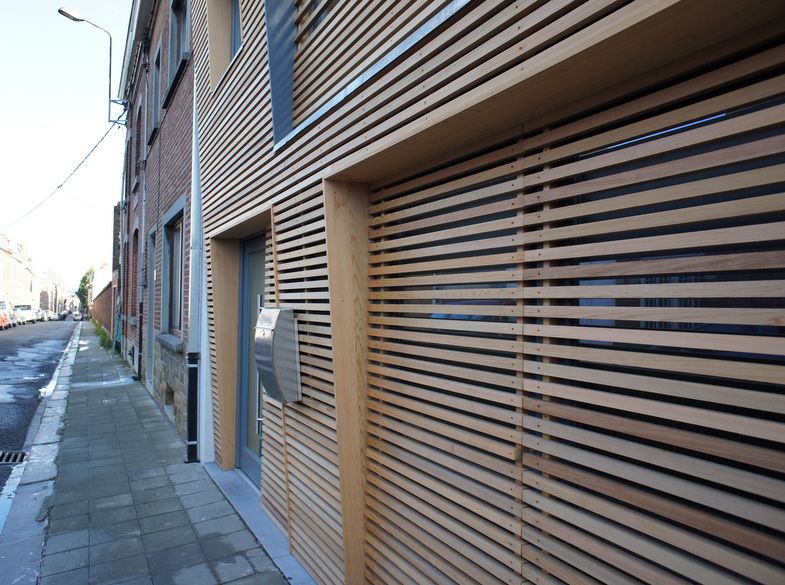 Rénovation d'une habitation à Namur, Bureau d'Architectes Desmedt Purnelle Bureau d'Architectes Desmedt Purnelle Casas de estilo moderno Madera Acabado en madera