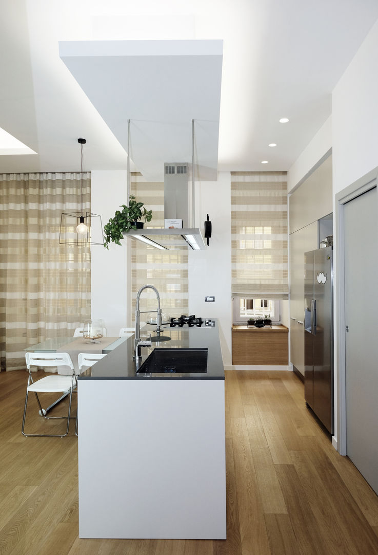 Private House, ZETAE Studio ZETAE Studio Modern style kitchen