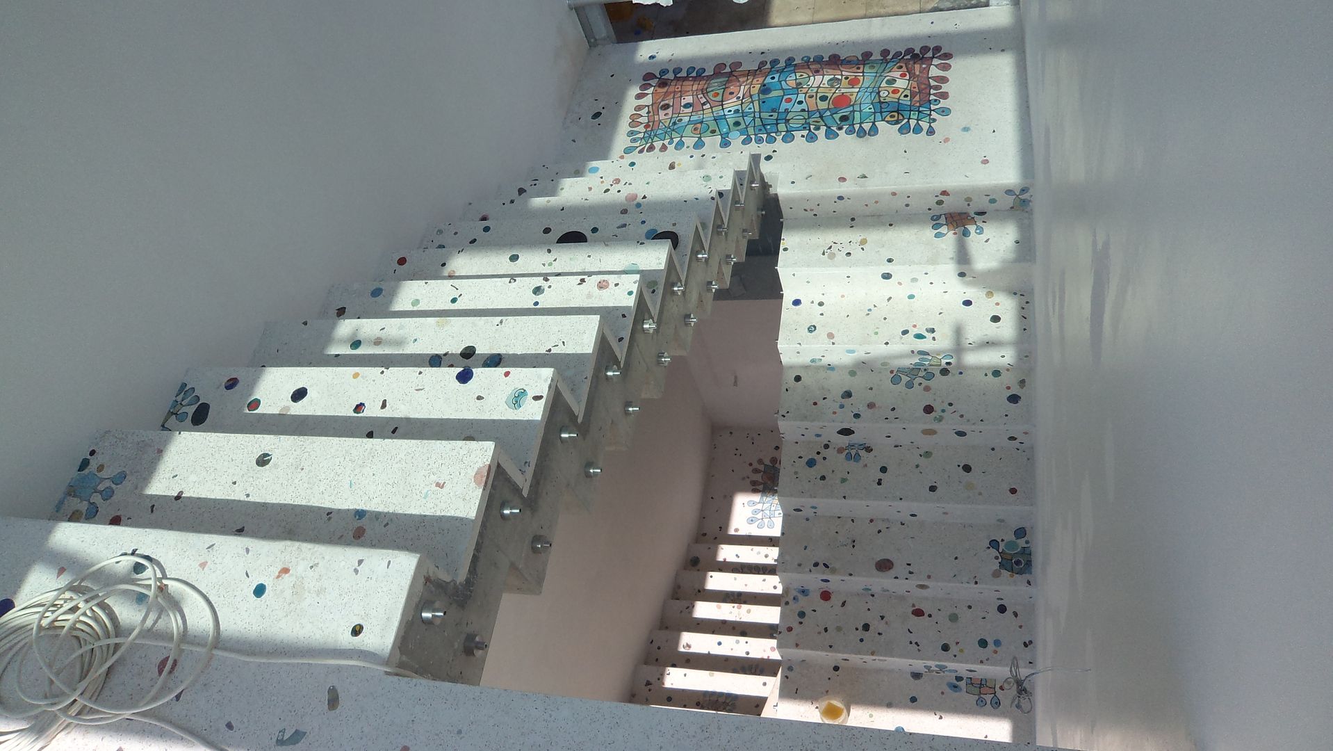 Gündogan / küçükbük Terrazzo zemin çalışması, Camdal Camdal Corredores, halls e escadas mediterrâneos Concreto