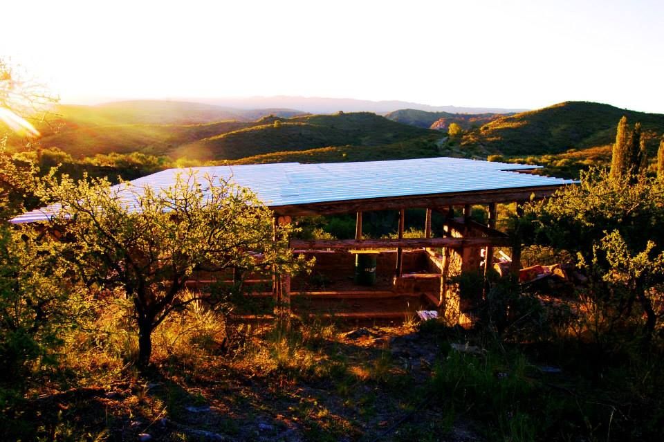 CASA DE LA COLINA, bioma arquitectos asociados bioma arquitectos asociados Country style house