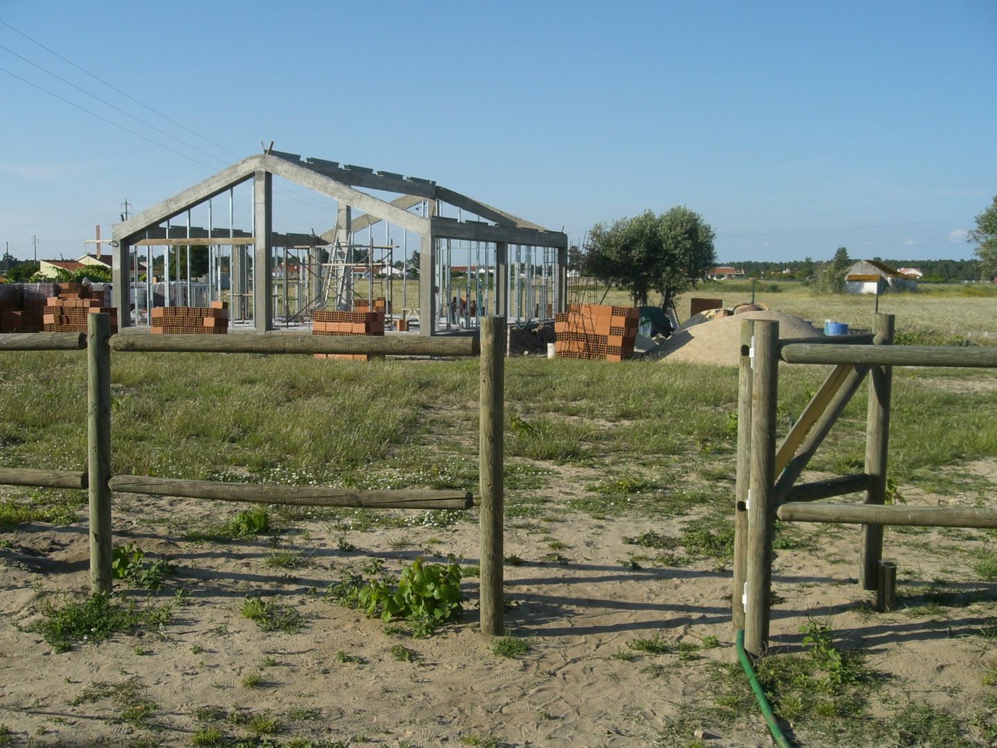 Casa Alentejana, knowhowtobuild knowhowtobuild Country style house