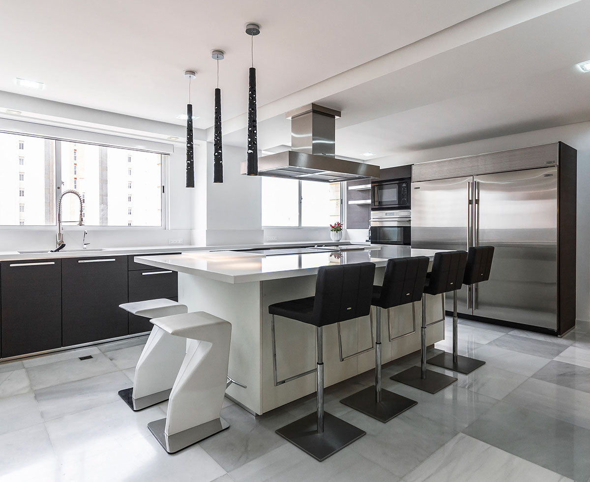 GRAND EUROPA, Design Group Latinamerica Design Group Latinamerica Modern kitchen