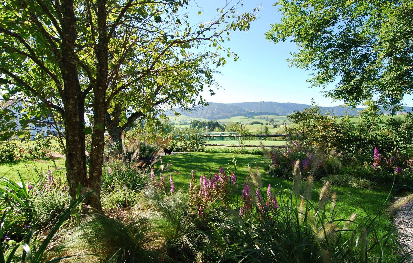 ​Landhausgarten, Lustenberger Schelling Landschaftsarchitektur Lustenberger Schelling Landschaftsarchitektur สวน