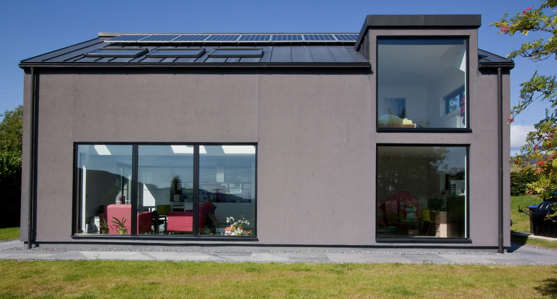 Eco House, Urban Creatures : Architects Urban Creatures : Architects Minimalistische huizen