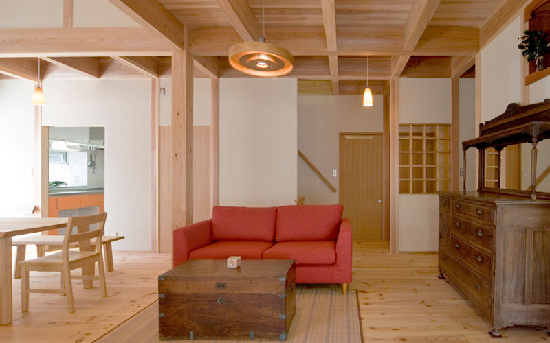 ながさ木の家, AMI ENVIRONMENT DESIGN／アミ環境デザイン AMI ENVIRONMENT DESIGN／アミ環境デザイン Living room
