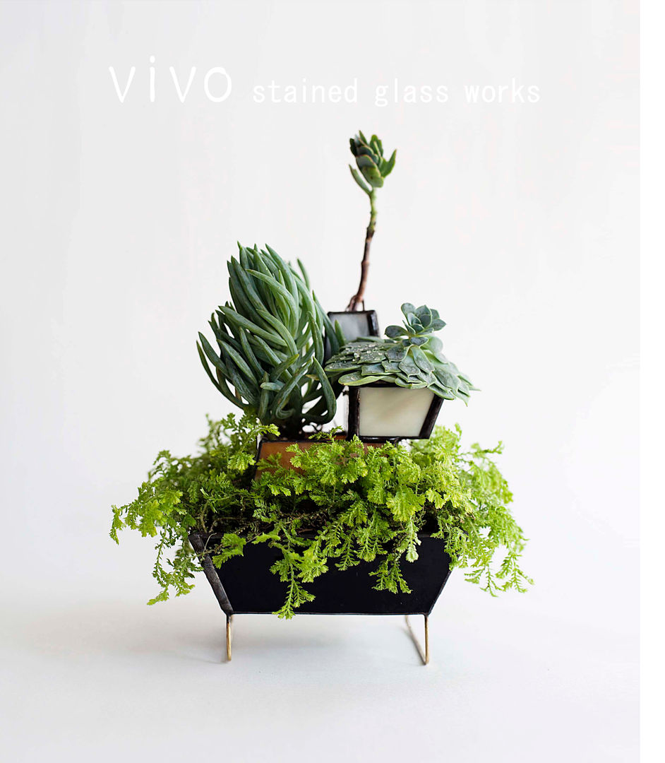 作品, Vivo Vivo Jardines eclécticos Jarrones y macetas