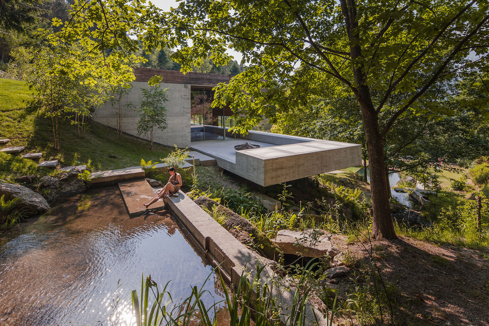 Casa do Gerês Carvalho Araújo Casas modernas Concreto