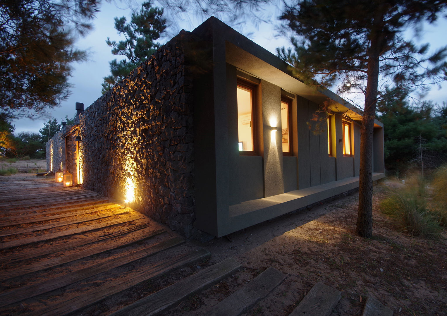 Casas de Playa - El Patio -, LUCAS MC LEAN ARQUITECTO LUCAS MC LEAN ARQUITECTO Modern Evler