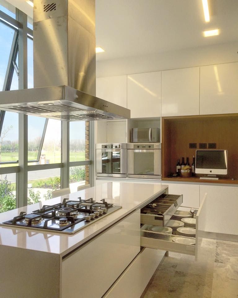 Casa ANV, Israel & Teper arquitectos Israel & Teper arquitectos Cocinas modernas: Ideas, imágenes y decoración