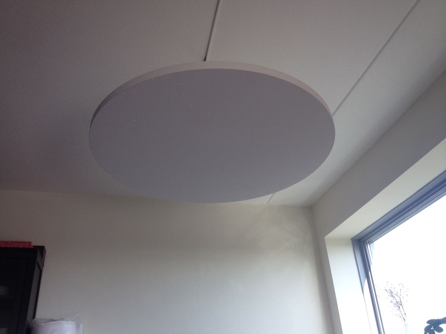 Zwevend plafond eiland met Sterrenhemel verlichting voor de slaapkamer, keuken, huiskamer, restaurant, hotel, lounge, MyCosmos MyCosmos Quartos modernos Madeira Acabamento em madeira