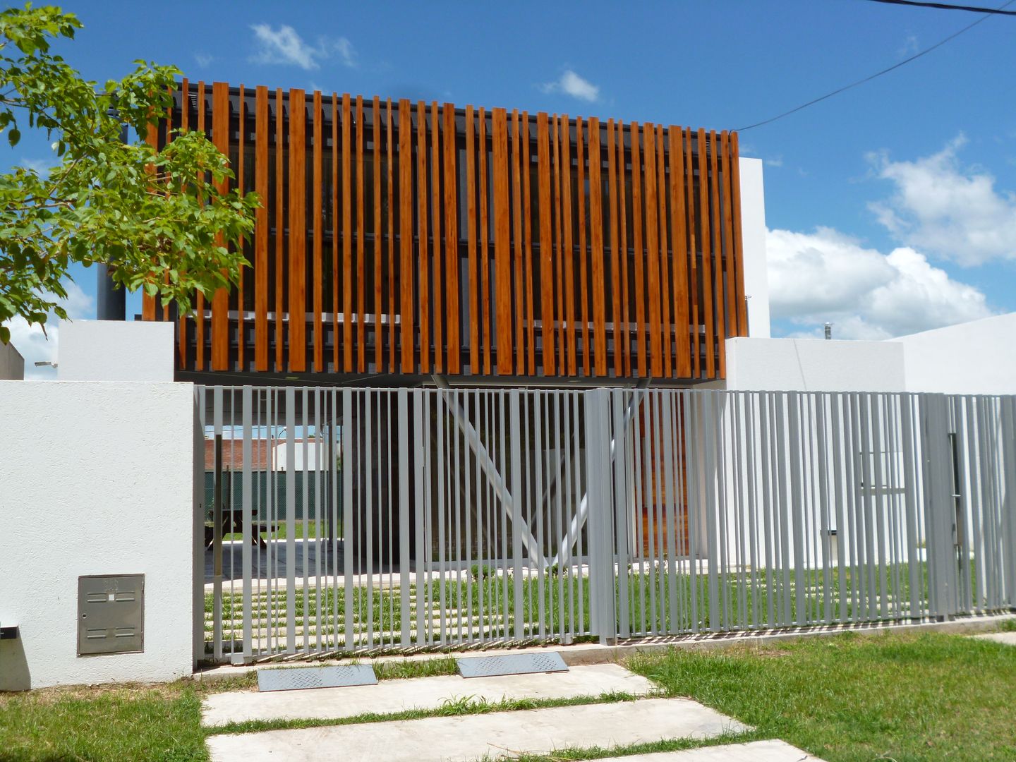 Casa del Bosque, Mauricio Morra Arquitectos Mauricio Morra Arquitectos Casas modernas