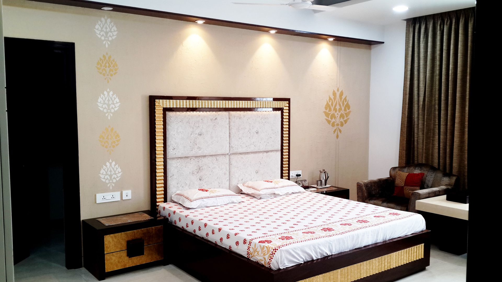 Bedroom Designs, sunilchitara sunilchitara Camera da letto moderna