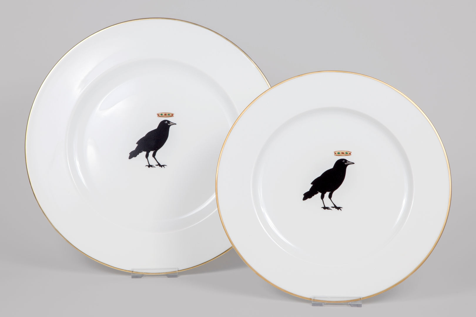 VAJILLAS, Carmen Muñoz Hand Painted Carmen Muñoz Hand Painted Minimalist dining room Crockery & glassware