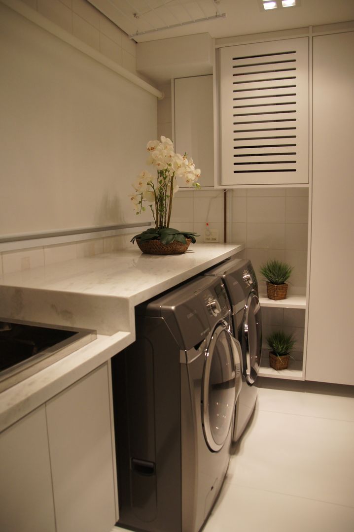 Cobertura Tatuapé - SP, W.B Arquitetura W.B Arquitetura Modern style kitchen Large appliances