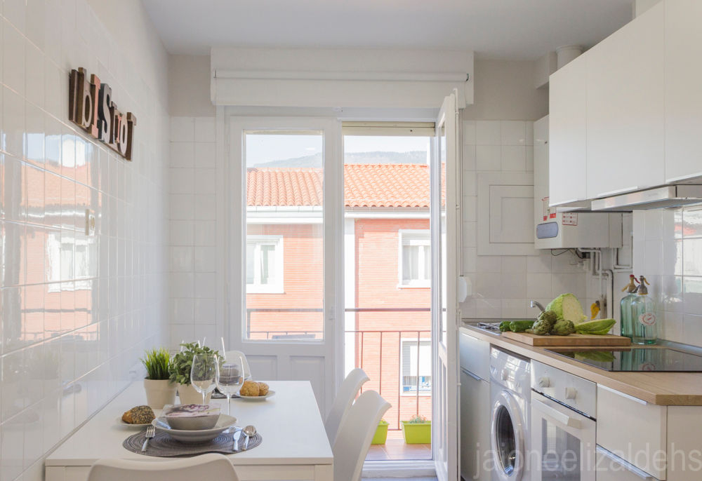 homify Scandinavian style kitchen Storage