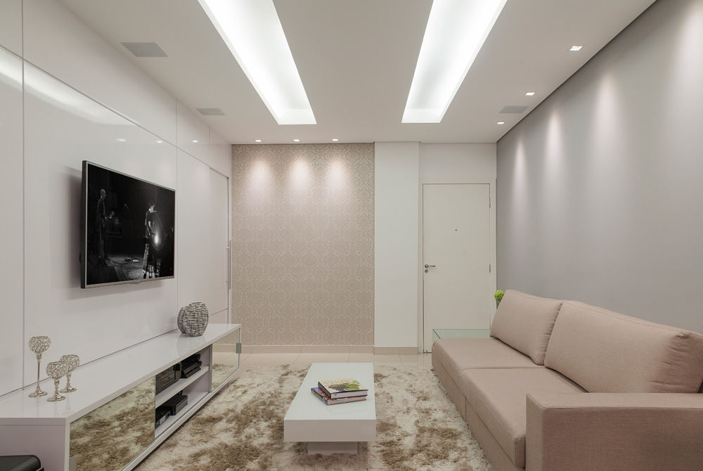 Apartamento Jovem Casal, Laura Santos Design Laura Santos Design Modern living room