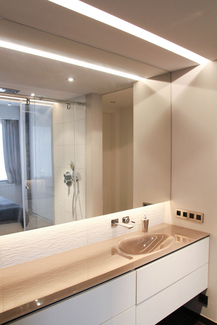 Lifting complet, Alizée Dassonville | architecture Alizée Dassonville | architecture Modern bathroom