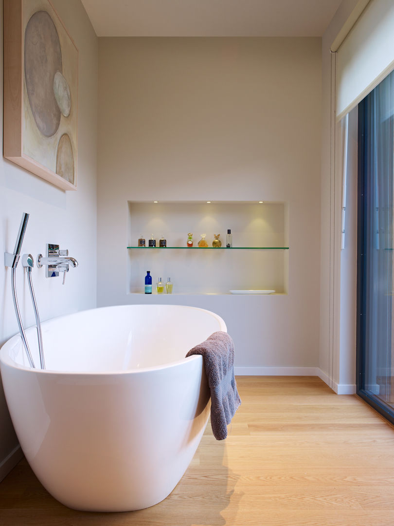 Bathroom Baufritz (UK) Ltd. Baños de estilo moderno