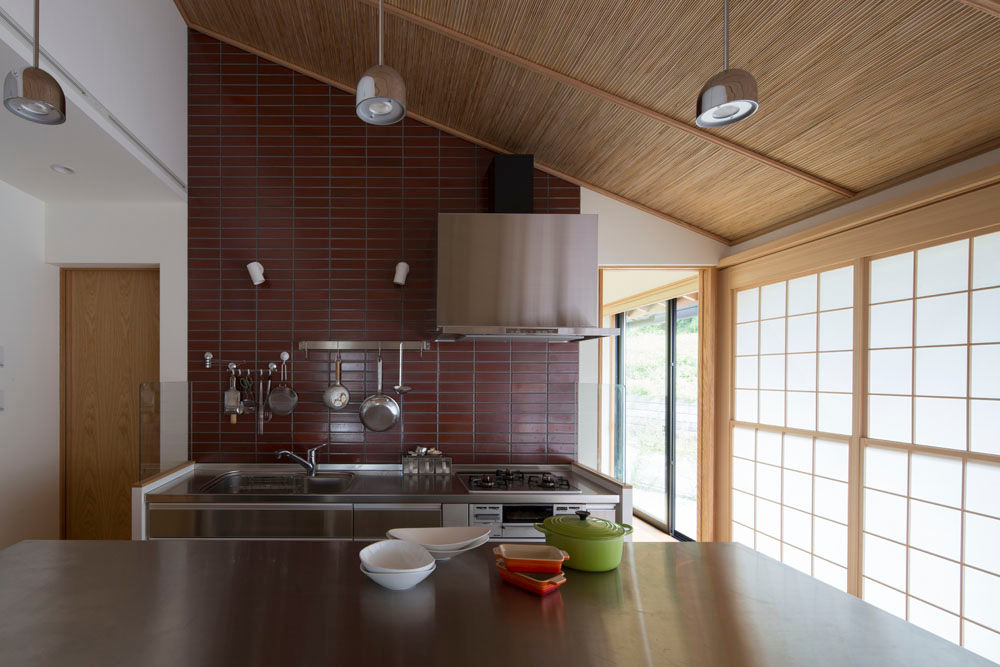 平屋に住まう, TRANSTYLE architects TRANSTYLE architects Modern kitchen