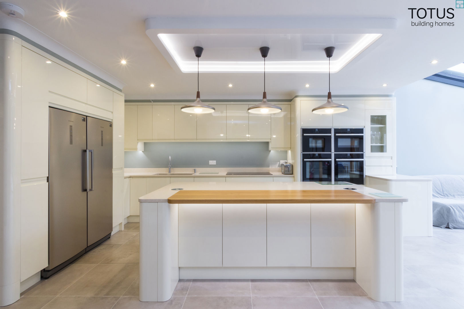 ​A Classic Country Home For The Modern Age, TOTUS TOTUS Modern kitchen