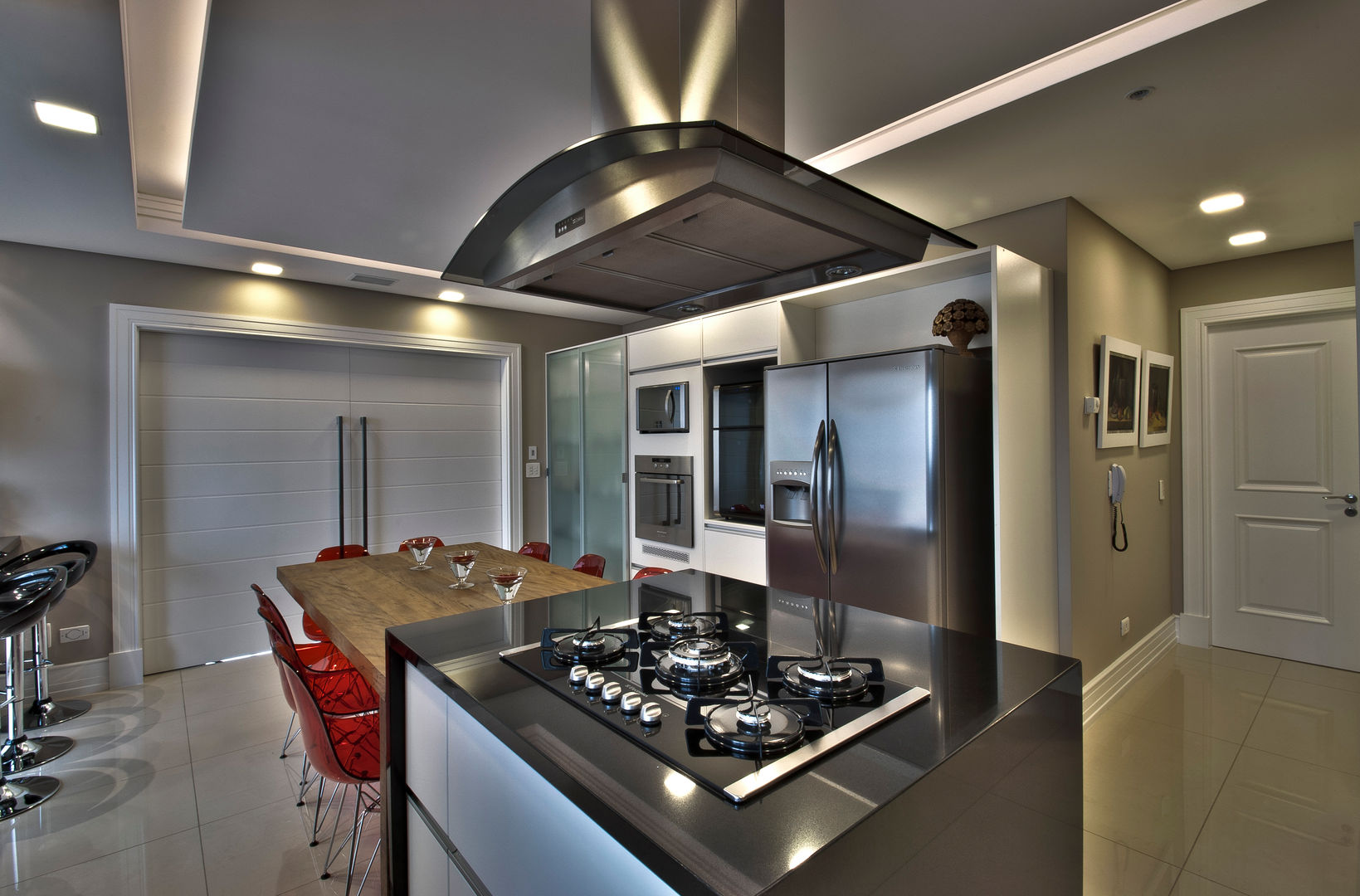 Apartamento Residencial APA, Pauline Kubiak Arquitetura Pauline Kubiak Arquitetura مطبخ