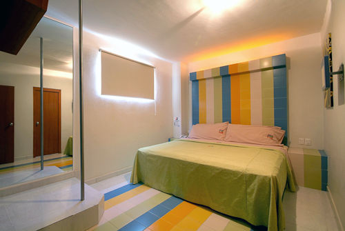 Hotel VC, DIN Interiorismo DIN Interiorismo Modern style bedroom