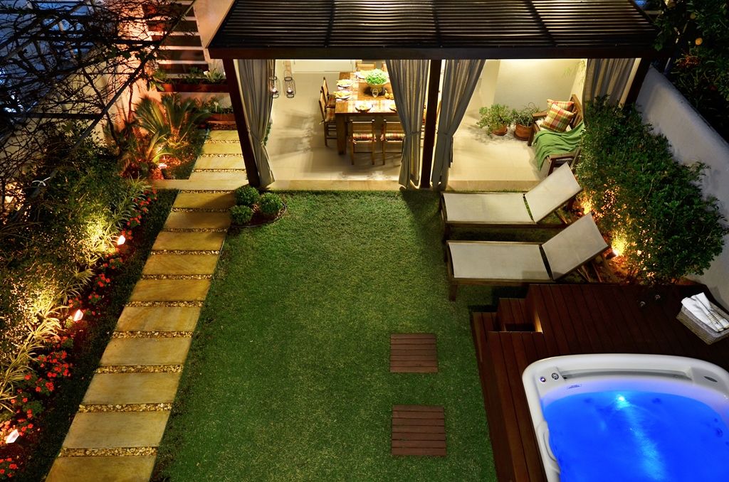 Renovação Pátio - Bairro Lindoia, Stefani Arquitetura Stefani Arquitetura Rustikaler Garten Textil Beige Beleuchtung