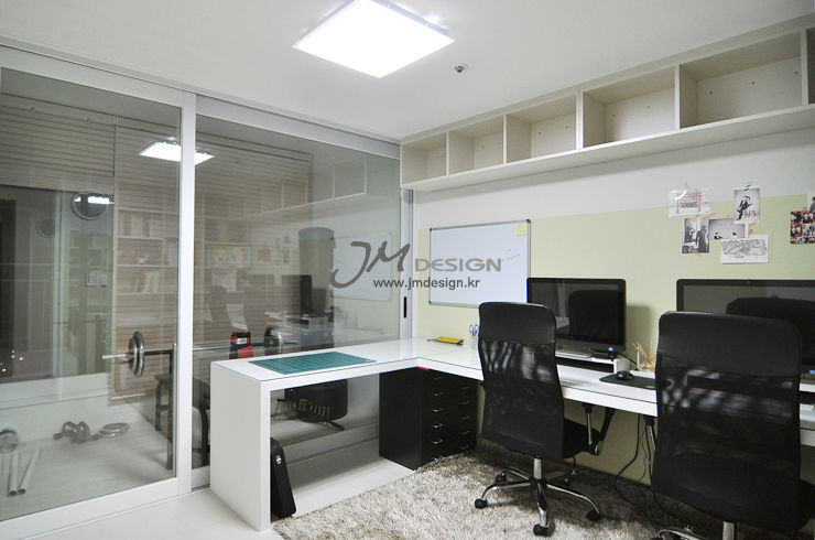 ​수원 우만동 월드메르디앙아파트 35평인테리어, JMdesign JMdesign Estudios y despachos de estilo moderno