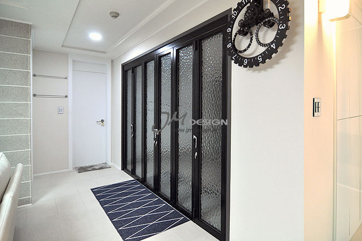 ​수원 우만동 월드메르디앙아파트 35평인테리어, JMdesign JMdesign Pasillos, vestíbulos y escaleras de estilo moderno