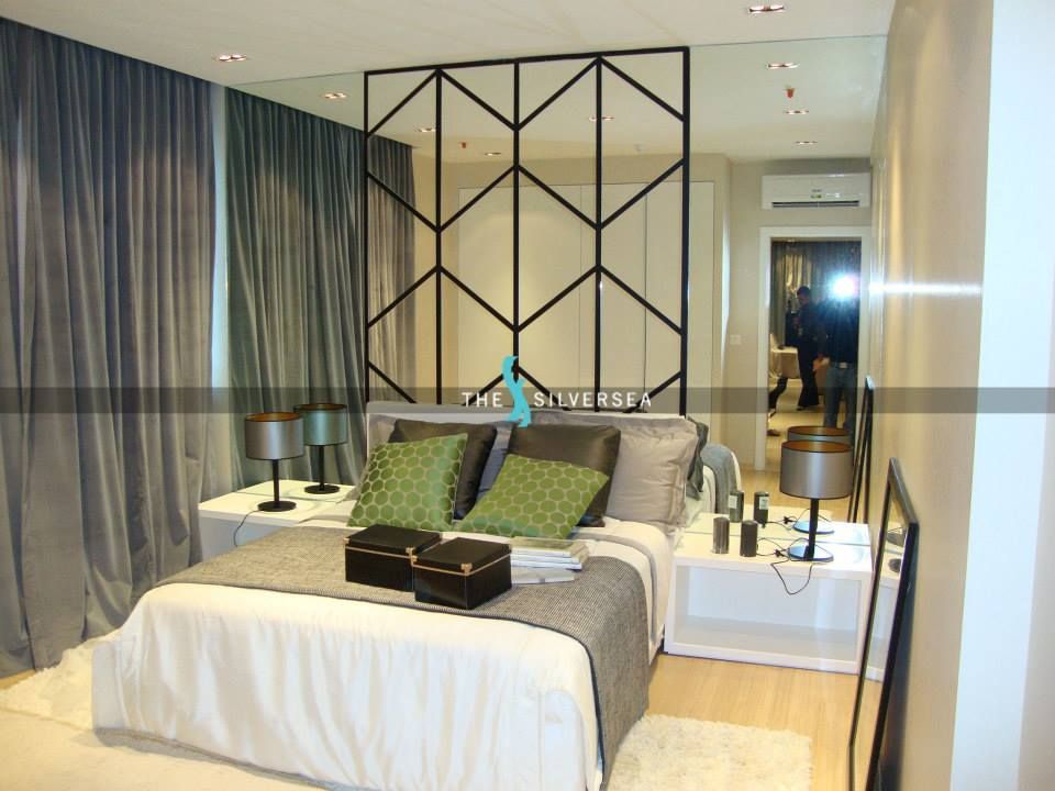 homify Modern style bedroom