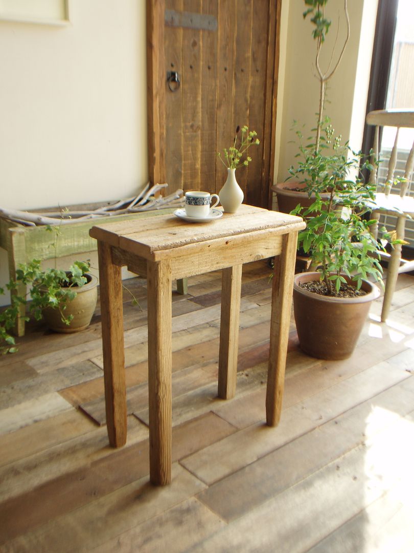 流木サイドテーブル, 流木専門店 海の木 流木専門店 海の木 Living room Side tables & trays