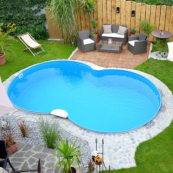 homify Classic style pool Pool