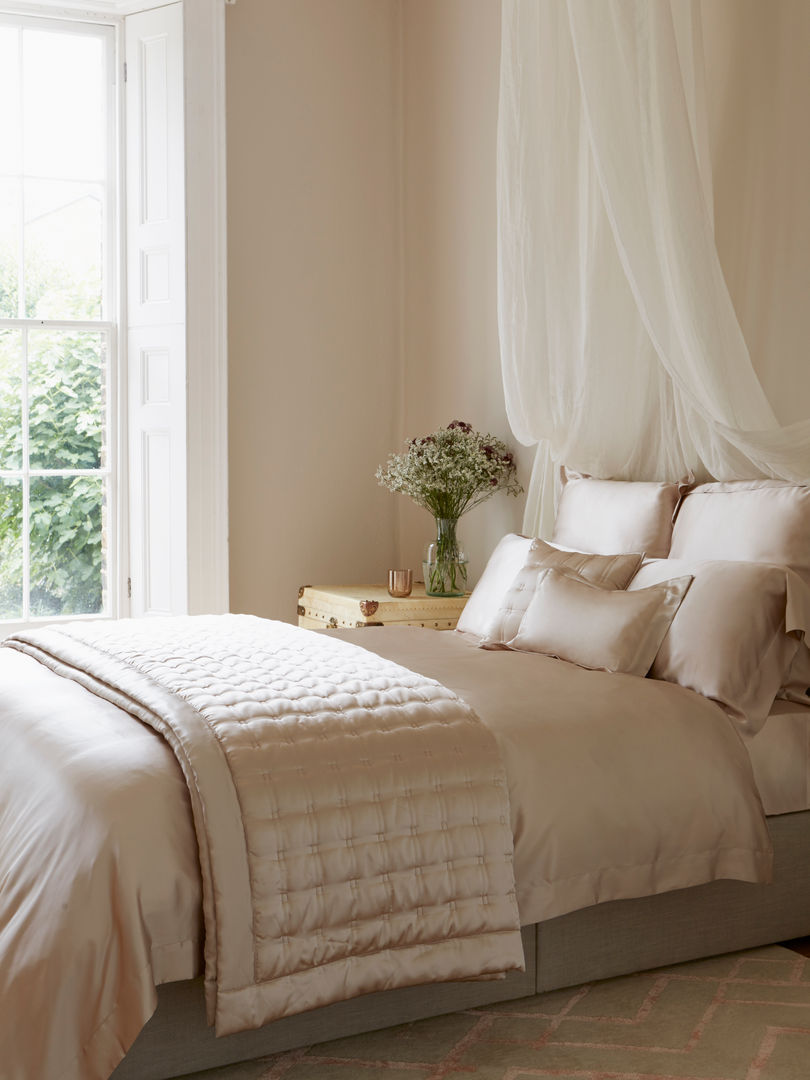 Nude silk bed linen Gingerlily Klasik Yatak Odası İpek Sarı Tekstil Ürünleri