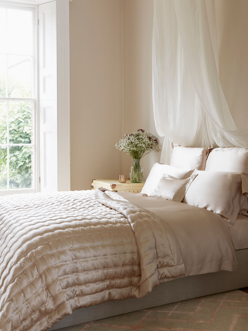 Windsor Nude silk bedspread Gingerlily ห้องนอน ไหม Yellow ของแต่งห้องนอนและอุปกรณ์จิปาถะ