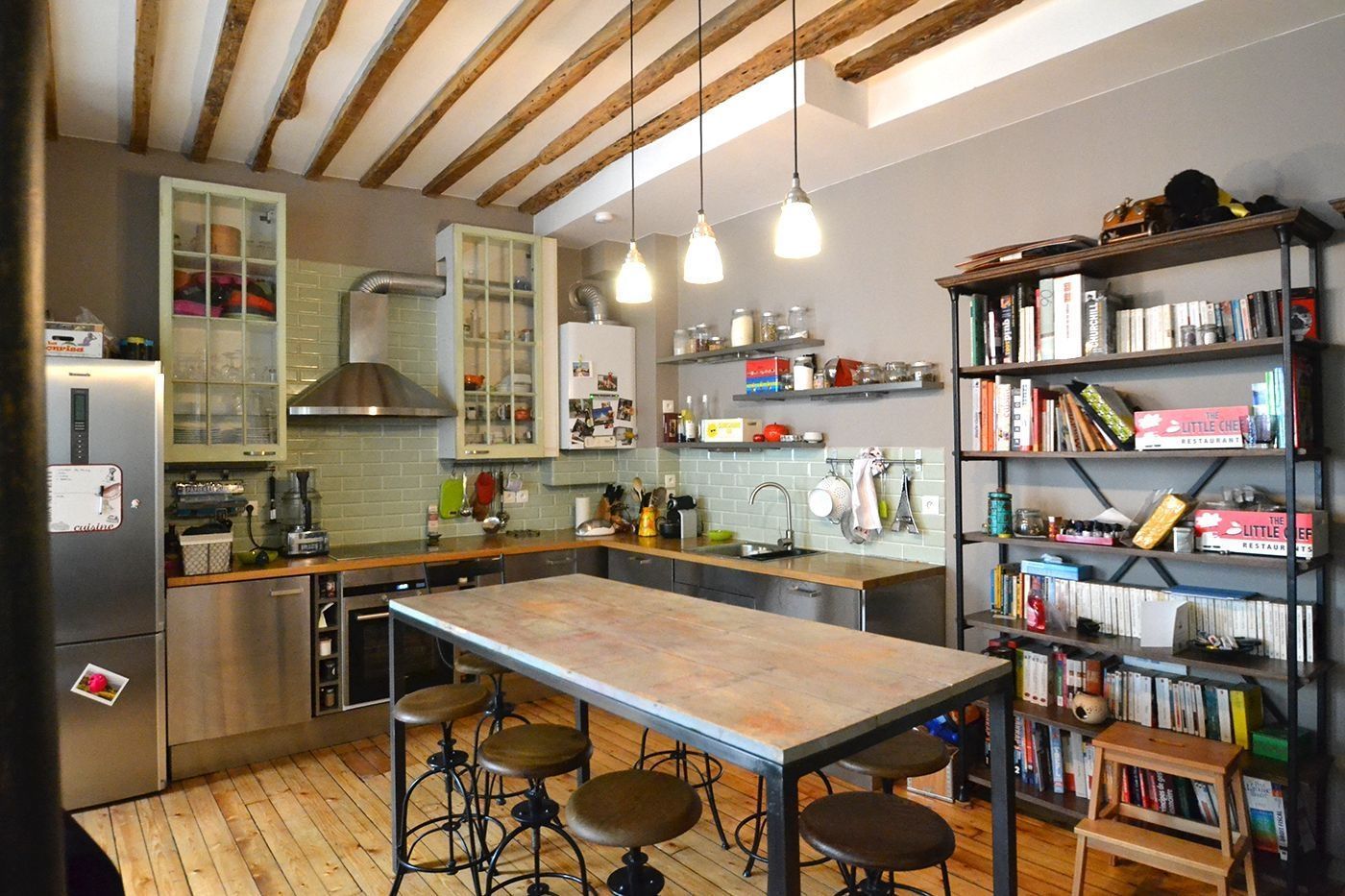 Rénovation d'un loft / Contemporain et industriel, Gembu Interior Design Gembu Interior Design Industrial style kitchen