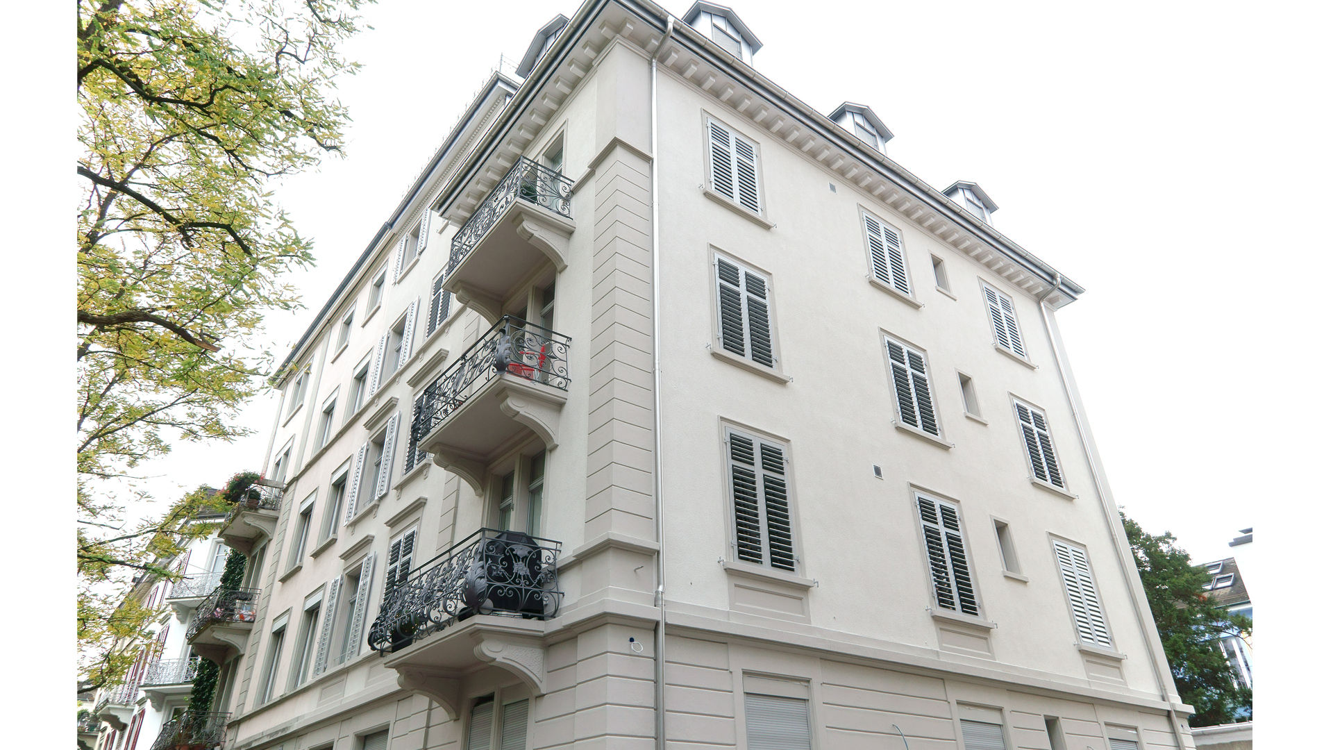 Jugendstil Mehrfamilienhaus Zürich-Seefeld, Fastarch Architekturbüro eth/sia Fastarch Architekturbüro eth/sia Casas de estilo clásico