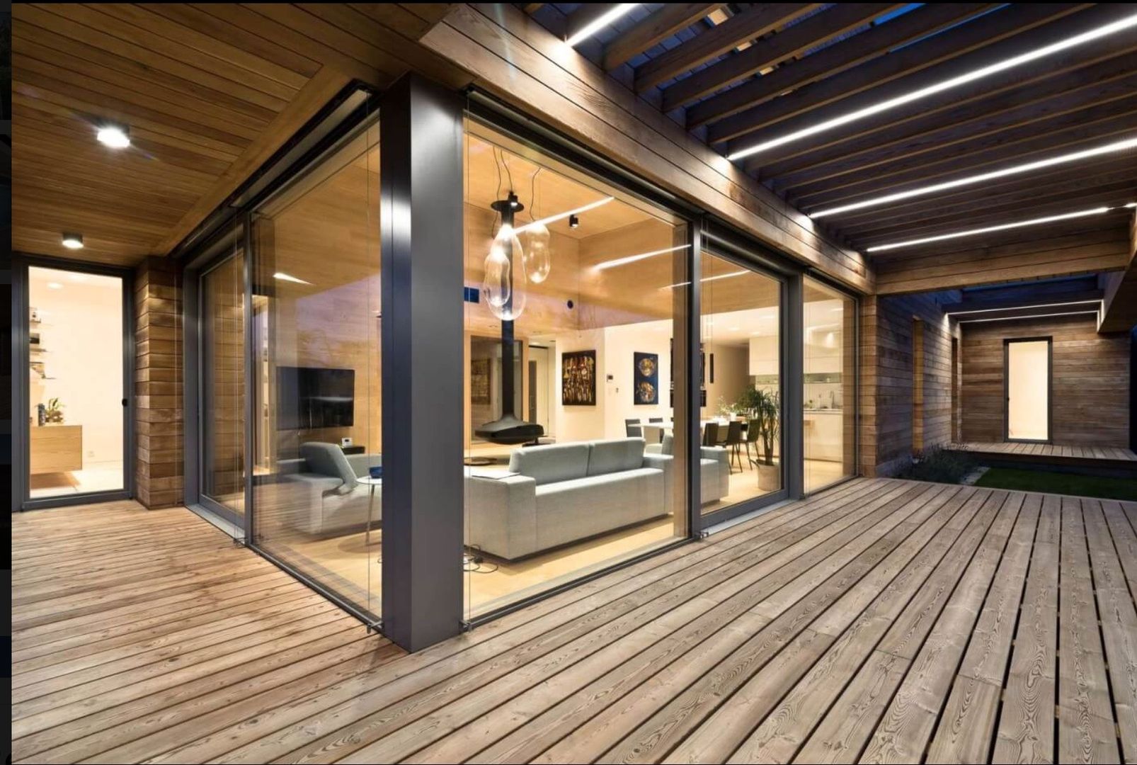 homify Balcone, Veranda & Terrazza in stile moderno