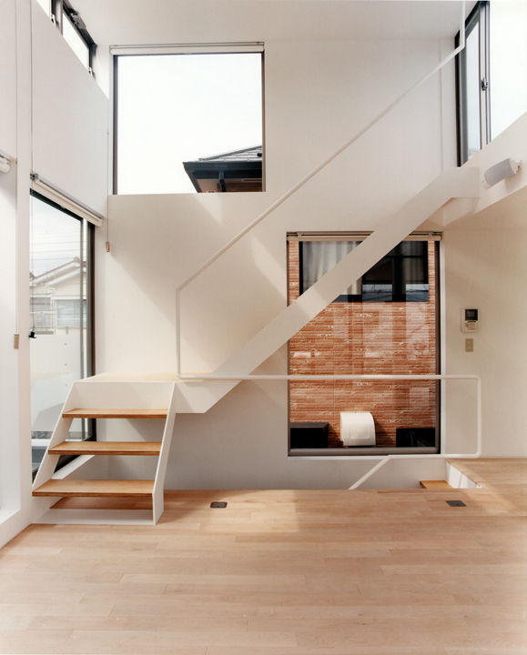 小金井の家, hamanakadesignstudio hamanakadesignstudio Minimalistische woonkamers