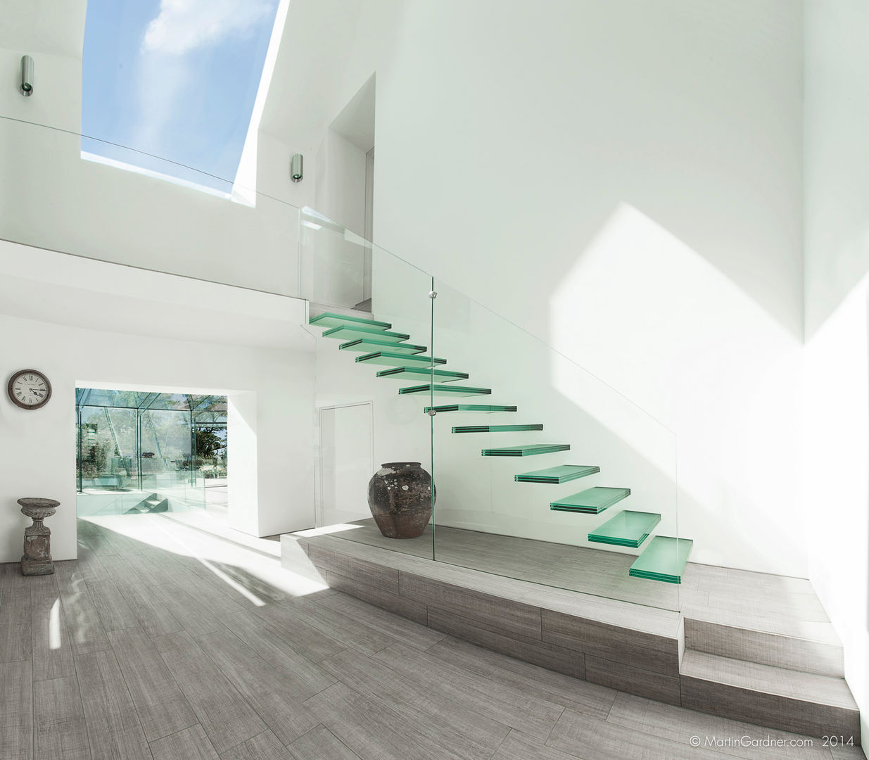 Glass House, Martin Gardner Photography Martin Gardner Photography Ingresso, Corridoio & Scale in stile moderno