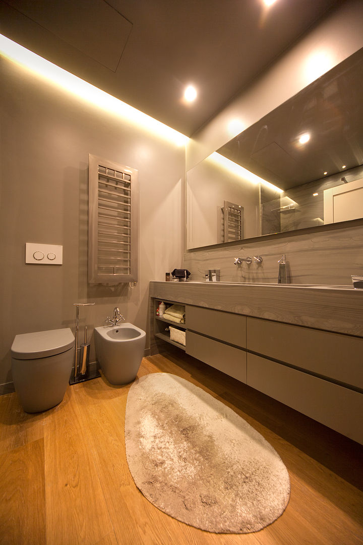 Casa Brac-Marseille (Milano), studiodonizelli studiodonizelli Modern bathroom سنگ مرمر