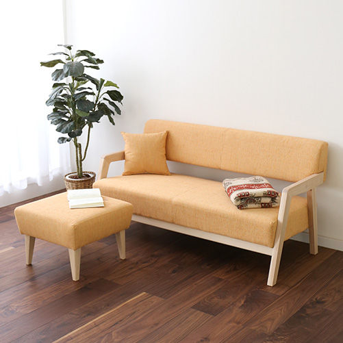 Nordlys, 株式会社 大雪木工 株式会社 大雪木工 Salas de estilo escandinavo Madera Acabado en madera Sofás y sillones