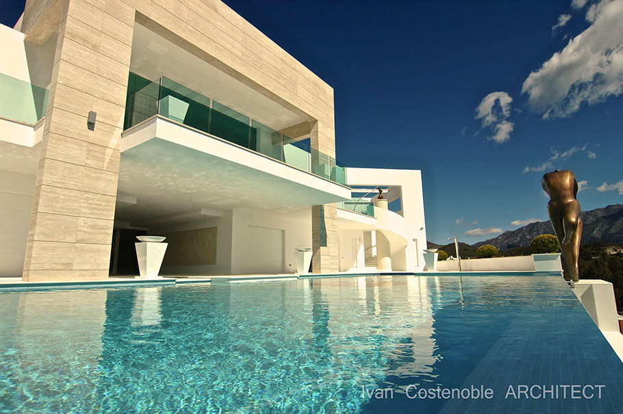 OPUS V13-22, MANSION DESIGN MANSION DESIGN Moderne Pools