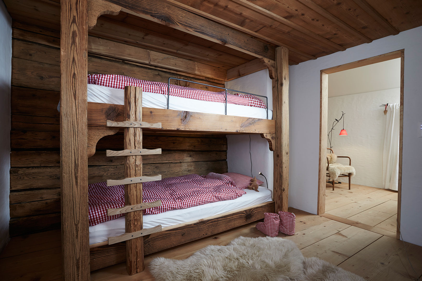 homify Stanza dei bambini in stile rustico