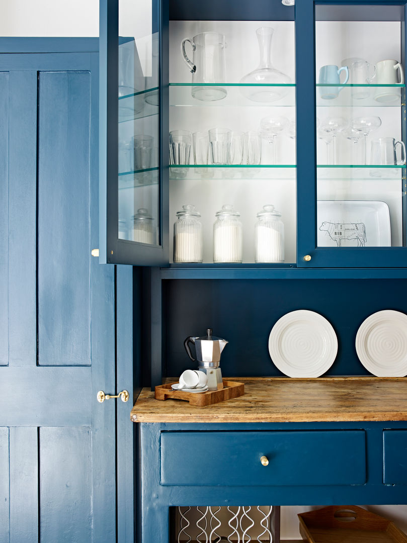 Light Filled Traditional Kitchen Holloways of Ludlow Bespoke Kitchens & Cabinetry Cocinas clásicas Madera Acabado en madera