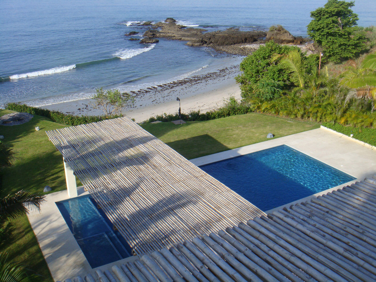 Casa Lunamar, José Vigil Arquitectos José Vigil Arquitectos Piscinas