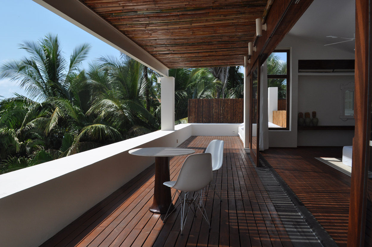 Casa Lunamar, José Vigil Arquitectos José Vigil Arquitectos Modern living room