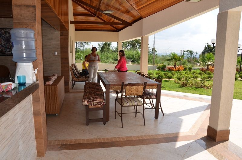 En el jardín, ¡un quincho genial para celebrar reuniones! | homify