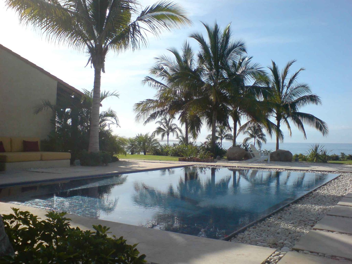 Casa del Agua , José Vigil Arquitectos José Vigil Arquitectos Kolam Renang Modern